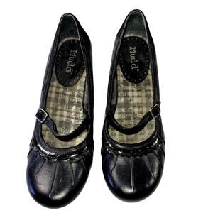 Vintage Y2K Mudd 'Gretchen' Black Faux Leather Mary Jane Kitten Heels Pumps 9M